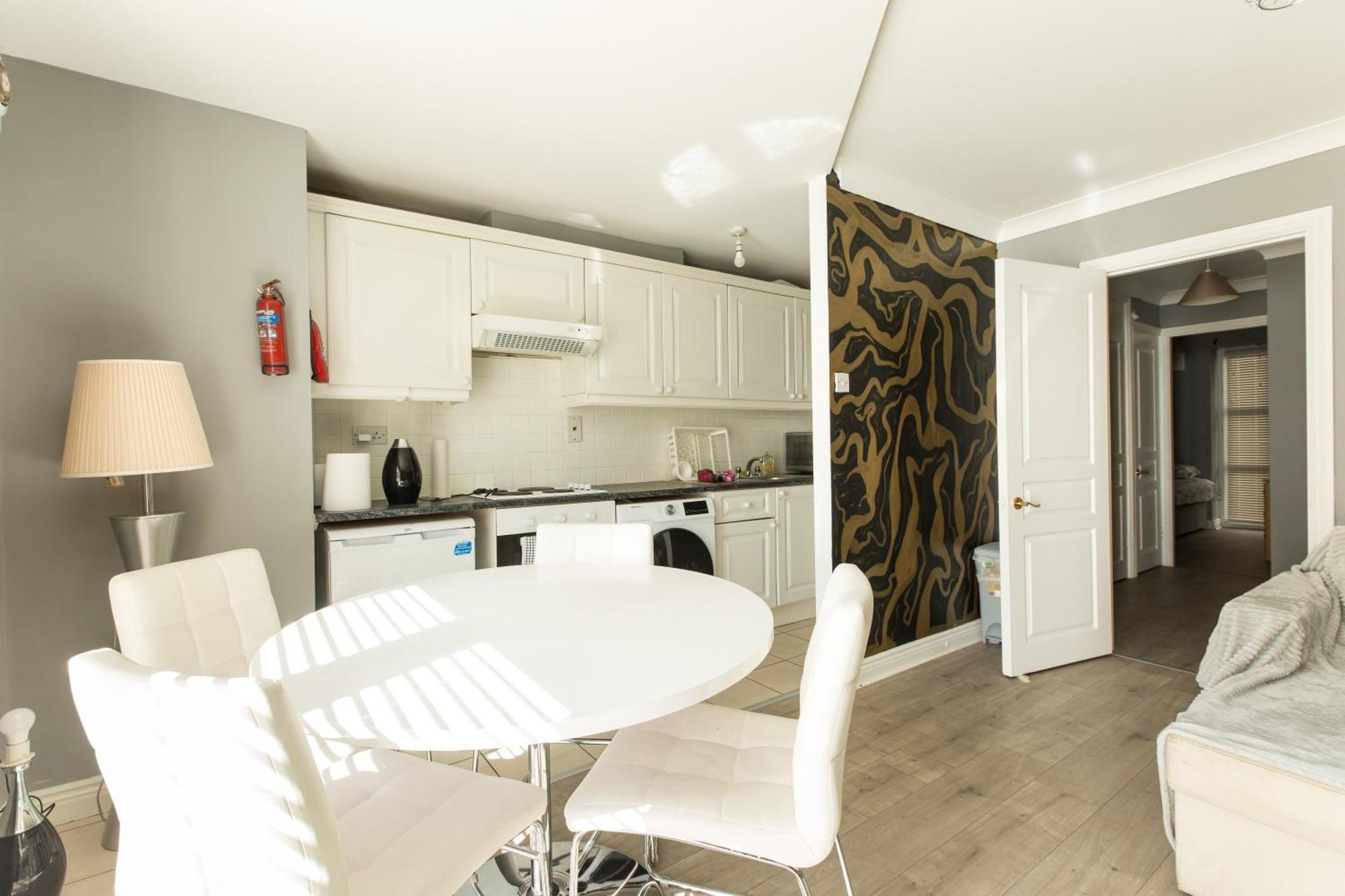Modern Elegant Central Apt With Parking Dublin Ngoại thất bức ảnh